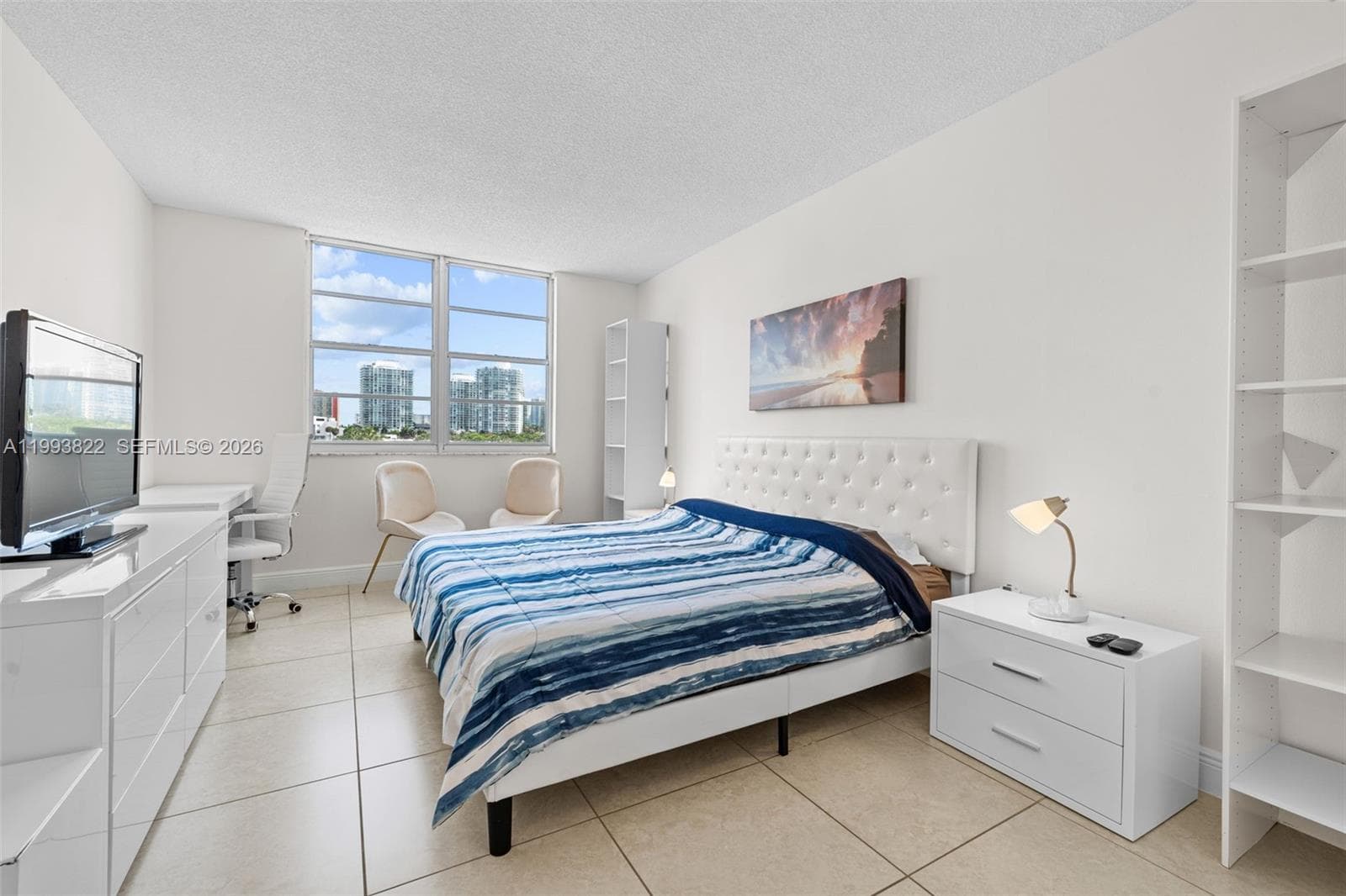 500 Bayview Dr 325 photo 23