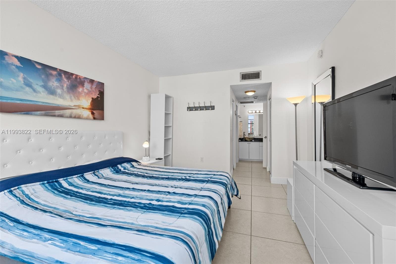 500 Bayview Dr 325 photo 24