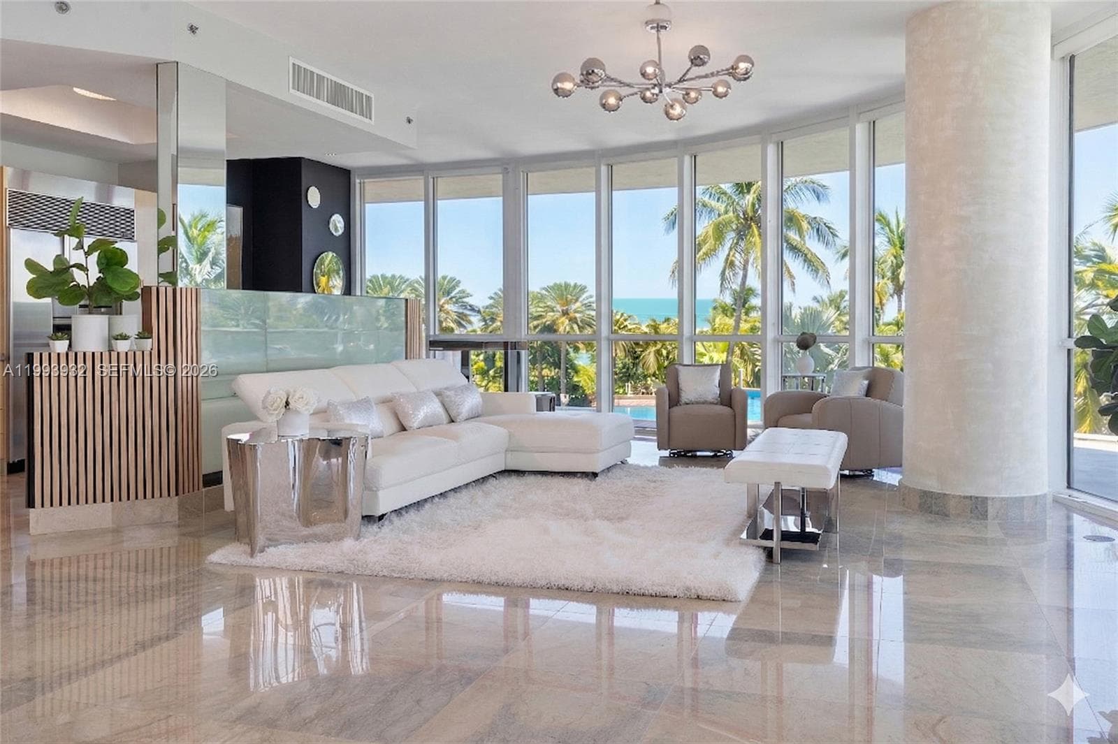 100 Pointe Dr 506 photo 2