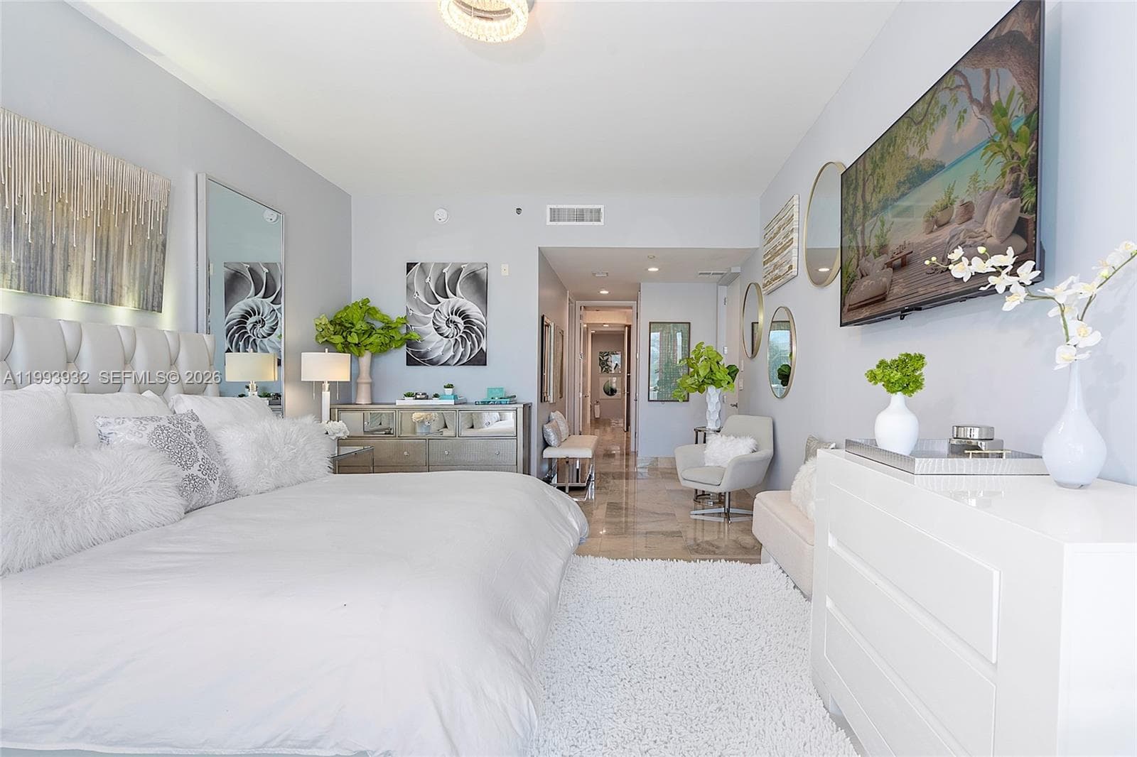 100 Pointe Dr 506 photo 13