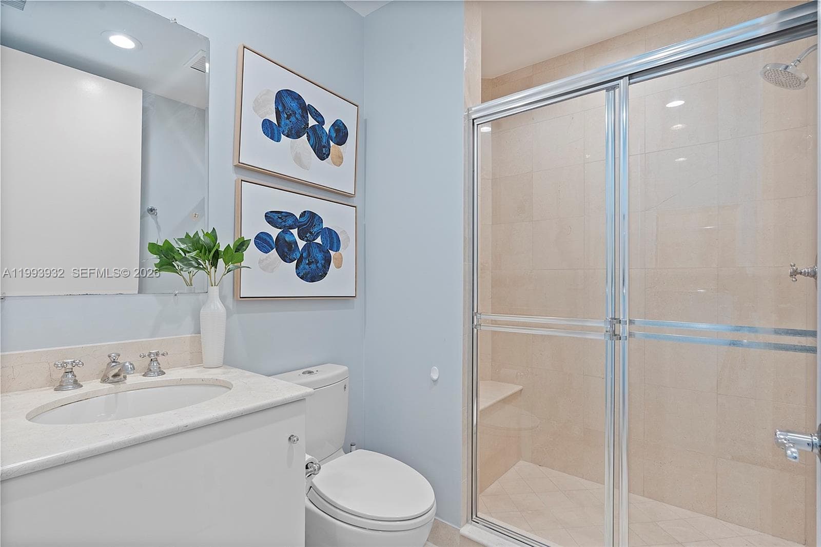 100 Pointe Dr 506 photo 10