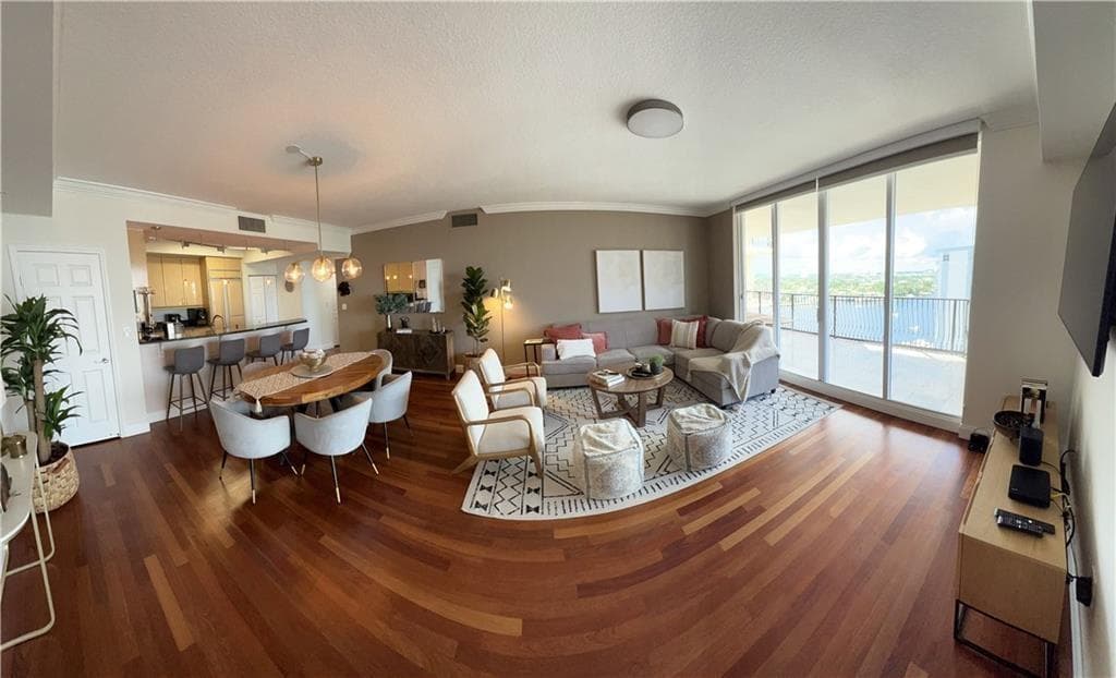 100 S Birch Road 1403f photo 12
