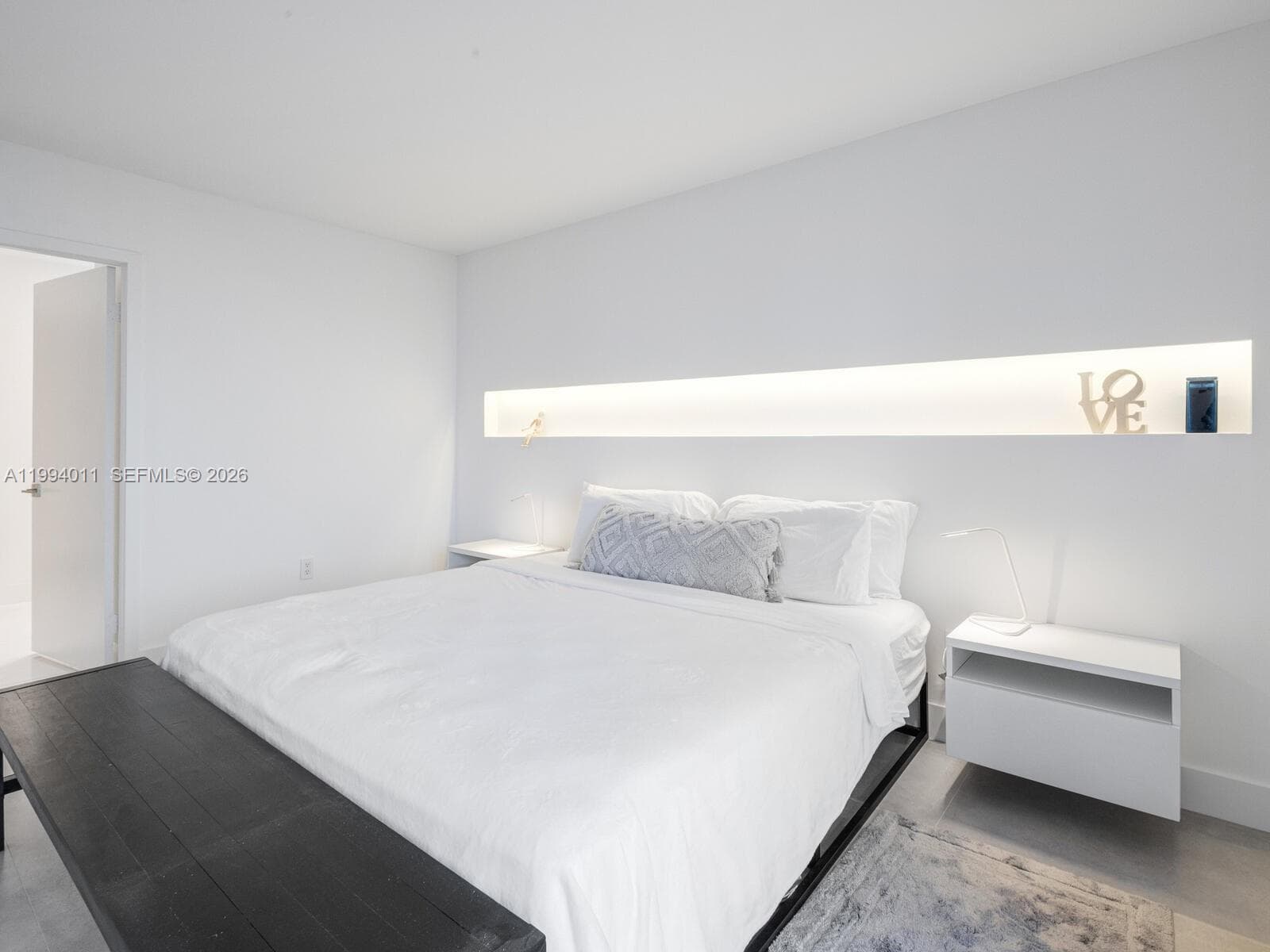 20505 Country Club Dr 531 photo 11