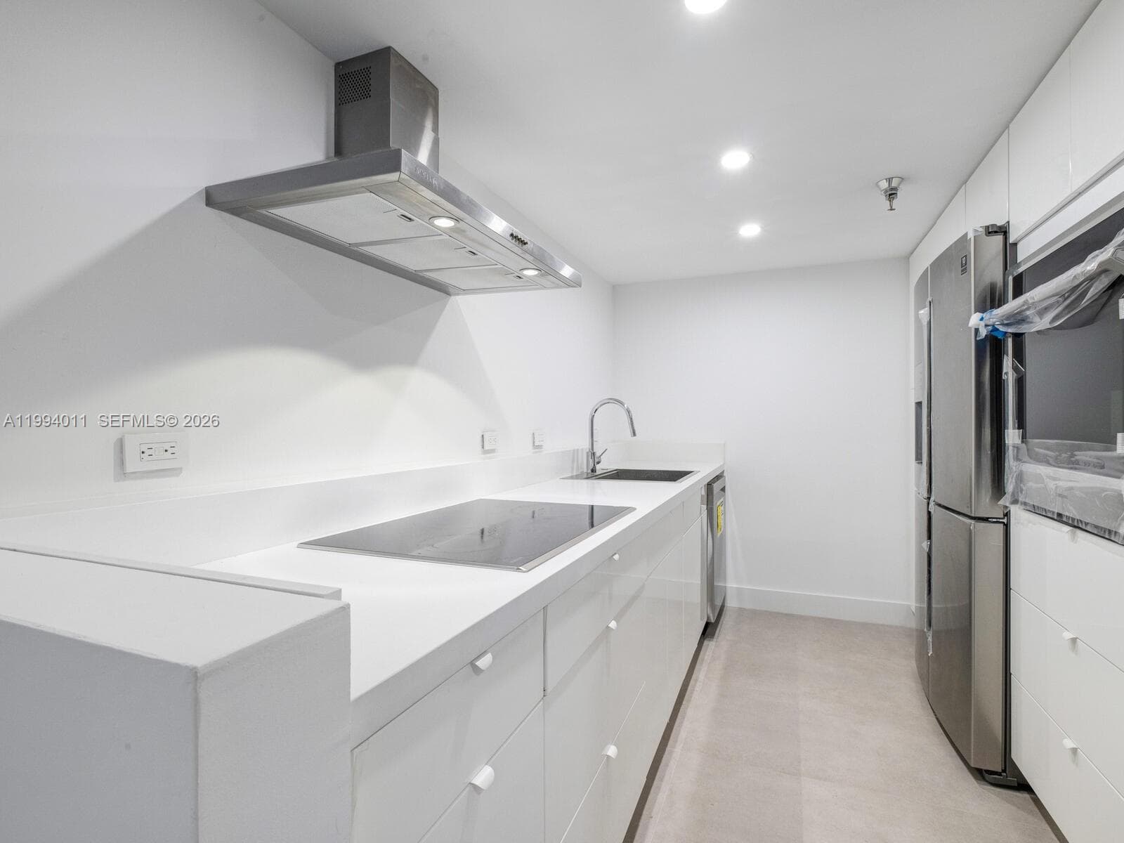 20505 E Country Club Dr 531 photo 8