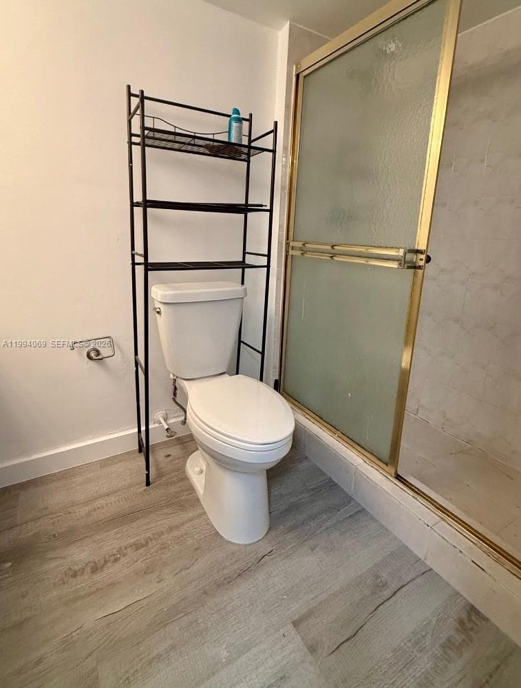 1890 Ocean Dr 1807 photo 17