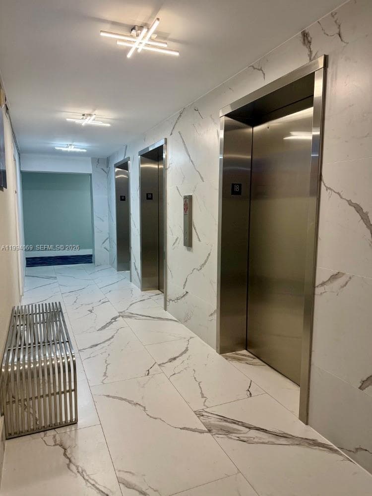 1890 Ocean Dr 1807 photo 24