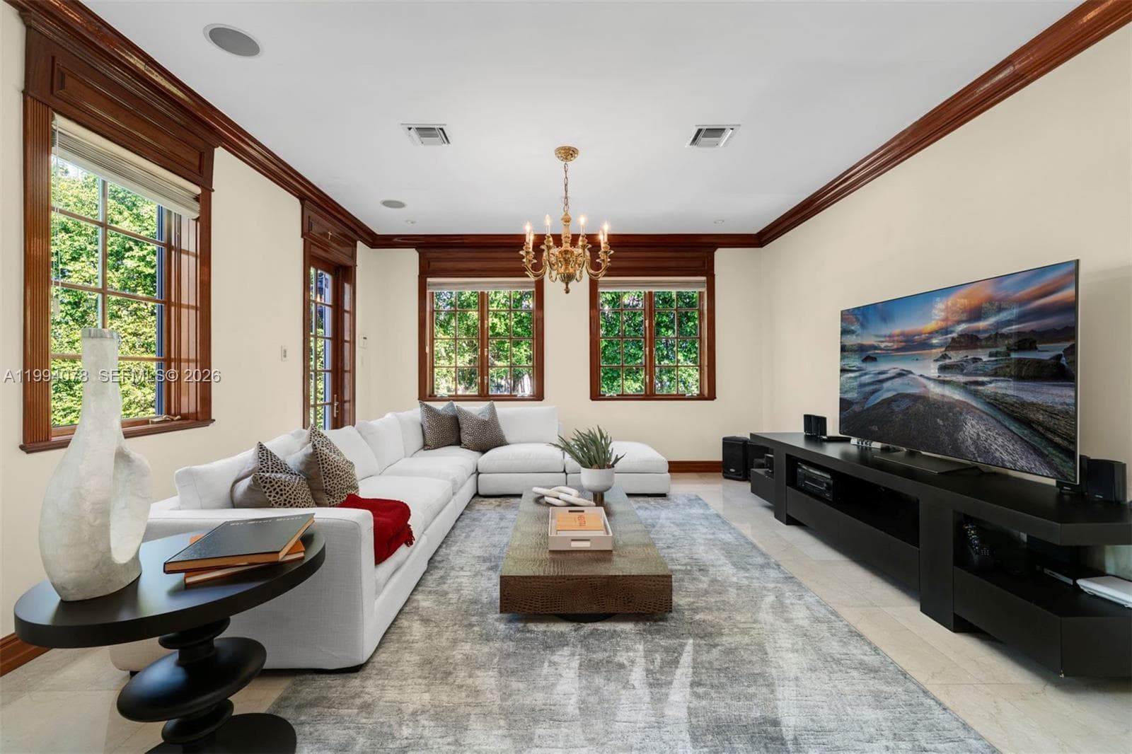 585 Arvida Pkwy photo 11