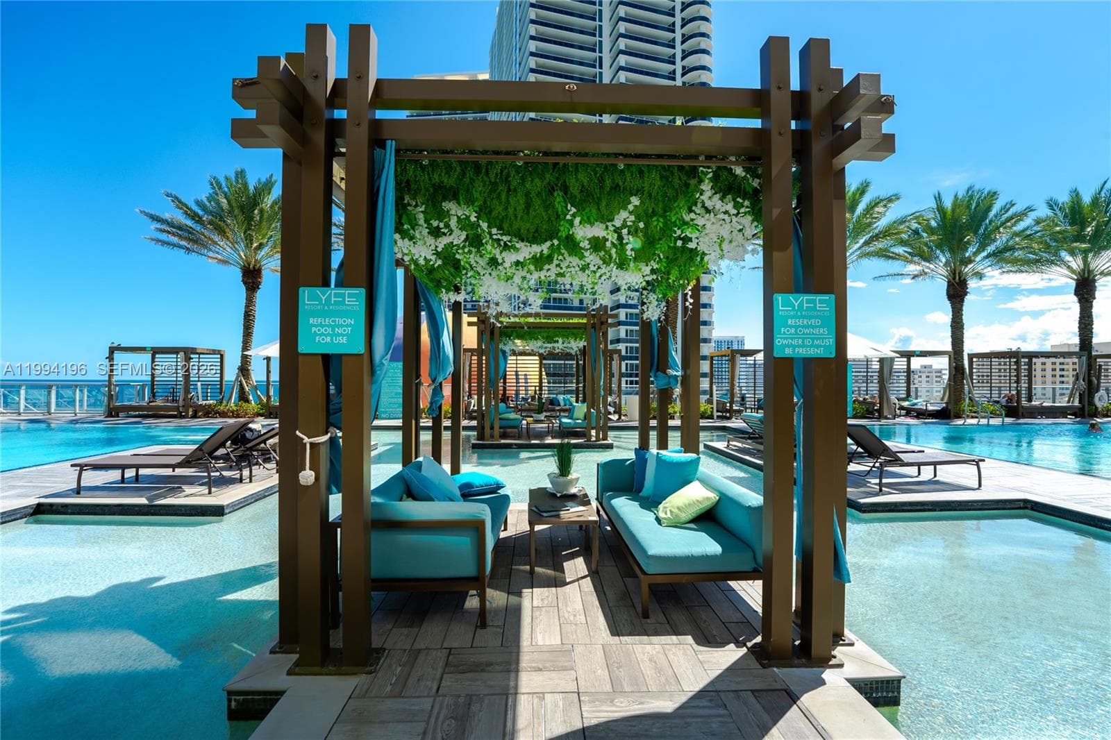 4111 Ocean Dr 3008 photo 3