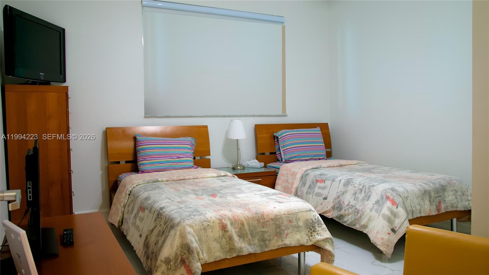 18100 Bay Rd 906 photo 22
