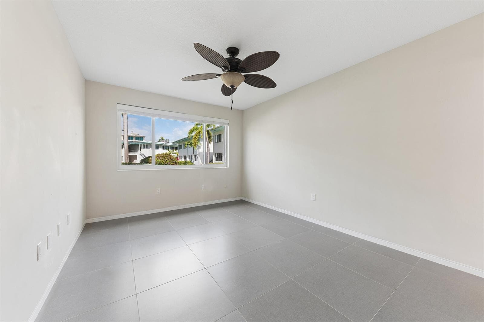 180 Isle Of Venice Drive 119 photo 16
