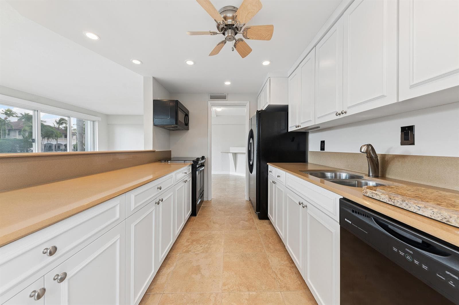 180 Isle Of Venice Drive 119 photo 9