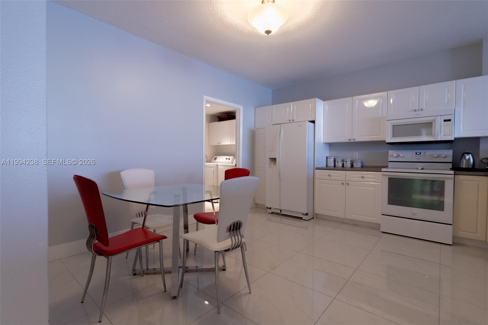 405 photo 21