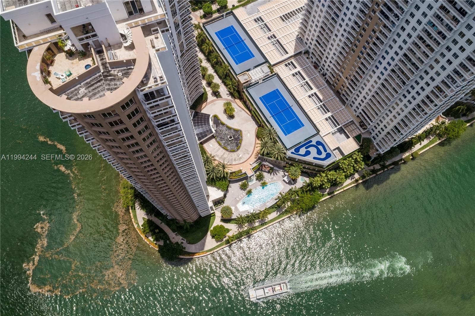 901 Brickell Key Blvd 305 photo 4