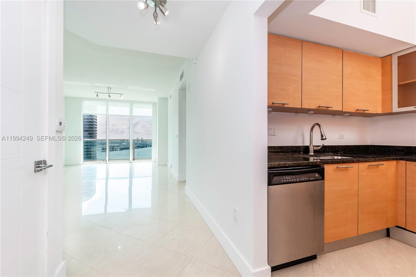 31 5th St 3914 photo 24