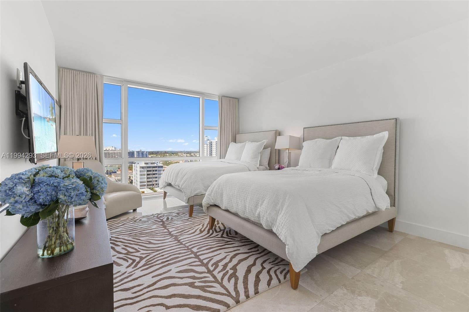 6801 Collins Ave 1112 (Door 1102) photo 13