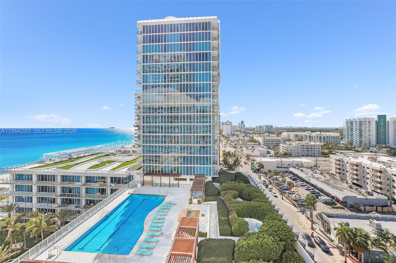 6801 Collins Ave 1112 (Door 1102) photo 17