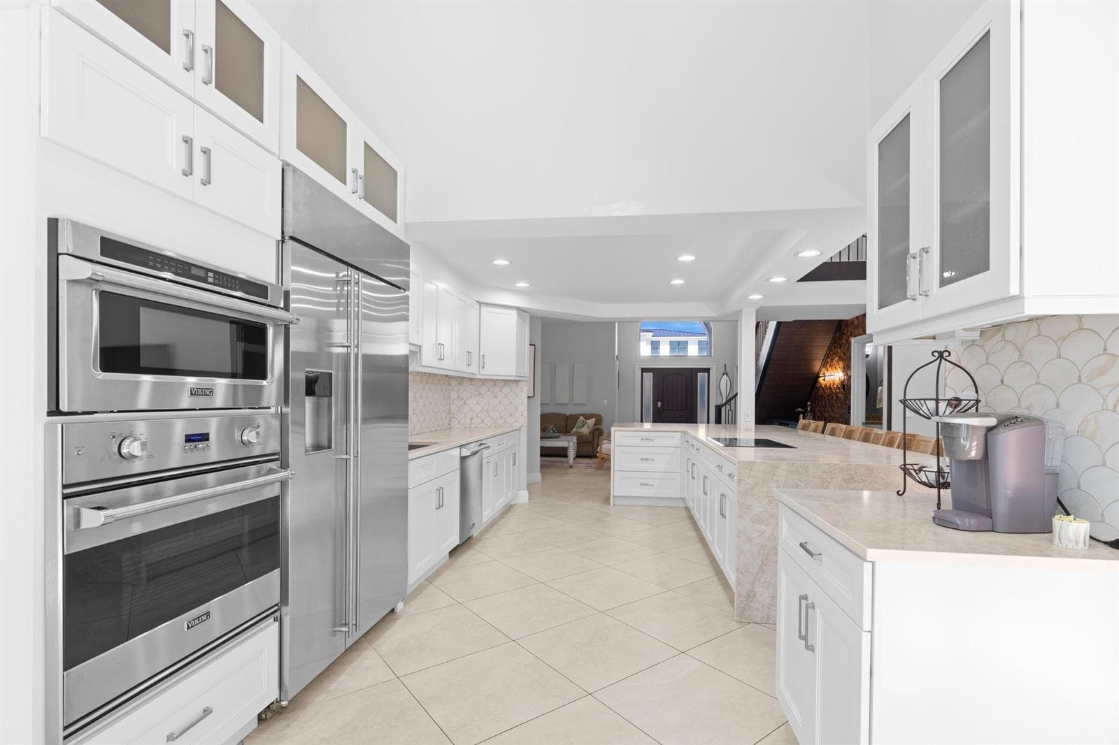 1050 Brooks Lane photo 9