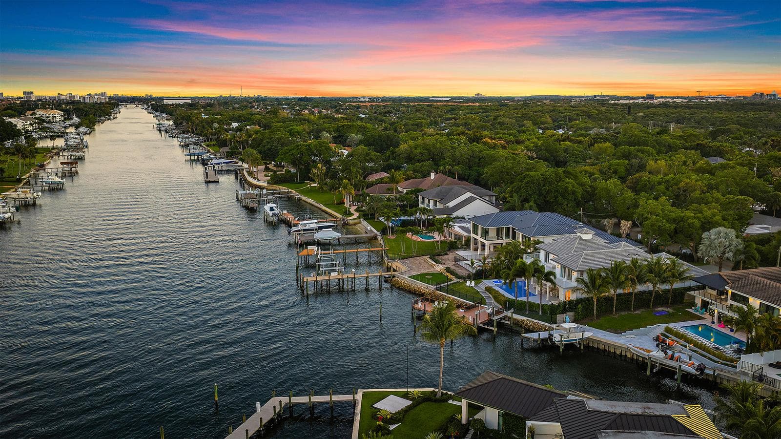 12864 S Shore Drive photo 4