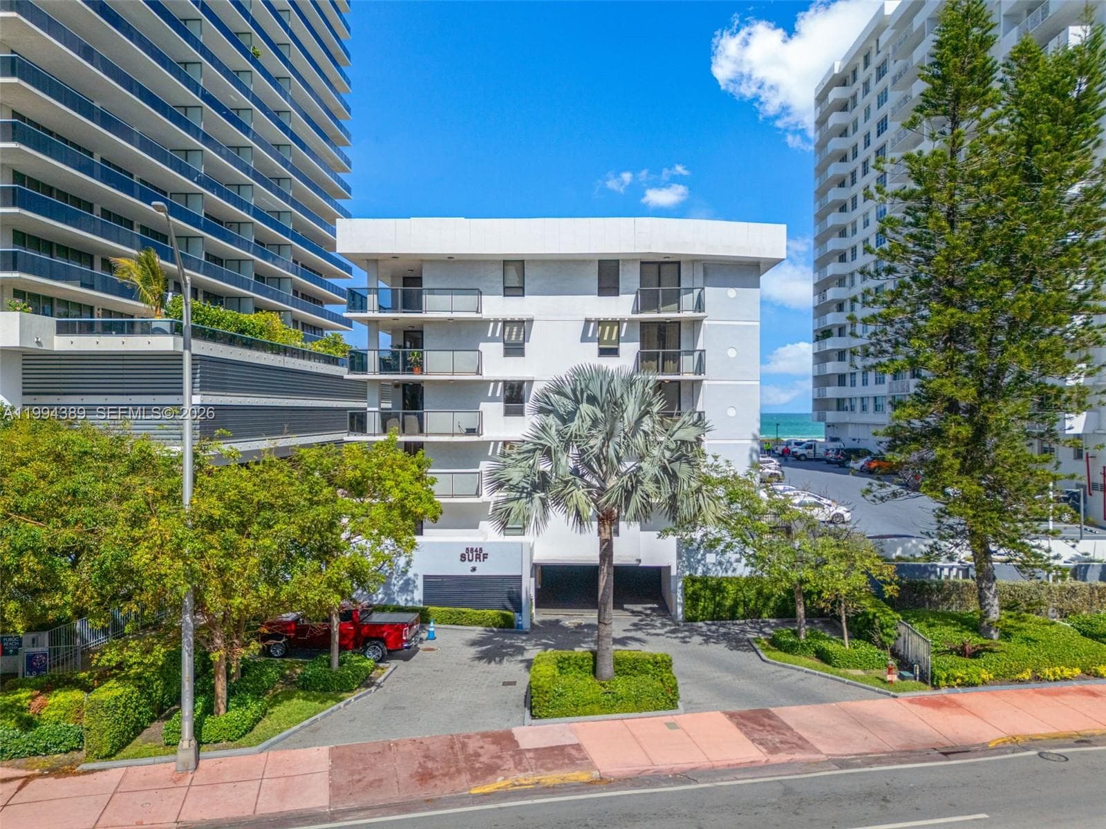 5845 Collins Ave 101 photo 1