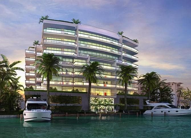 9261 Bay Harbor Dr 402 photo 1