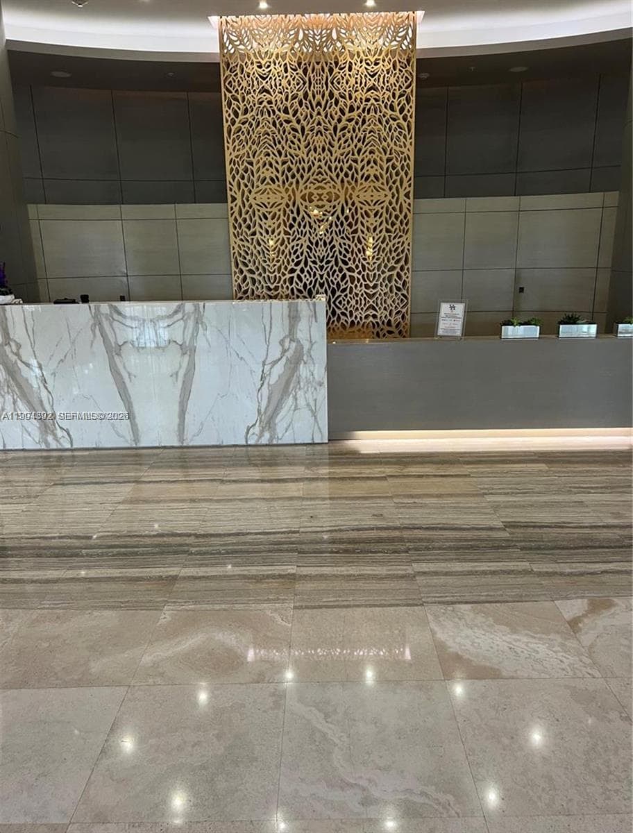 10275 Collins Ave 806 photo 6