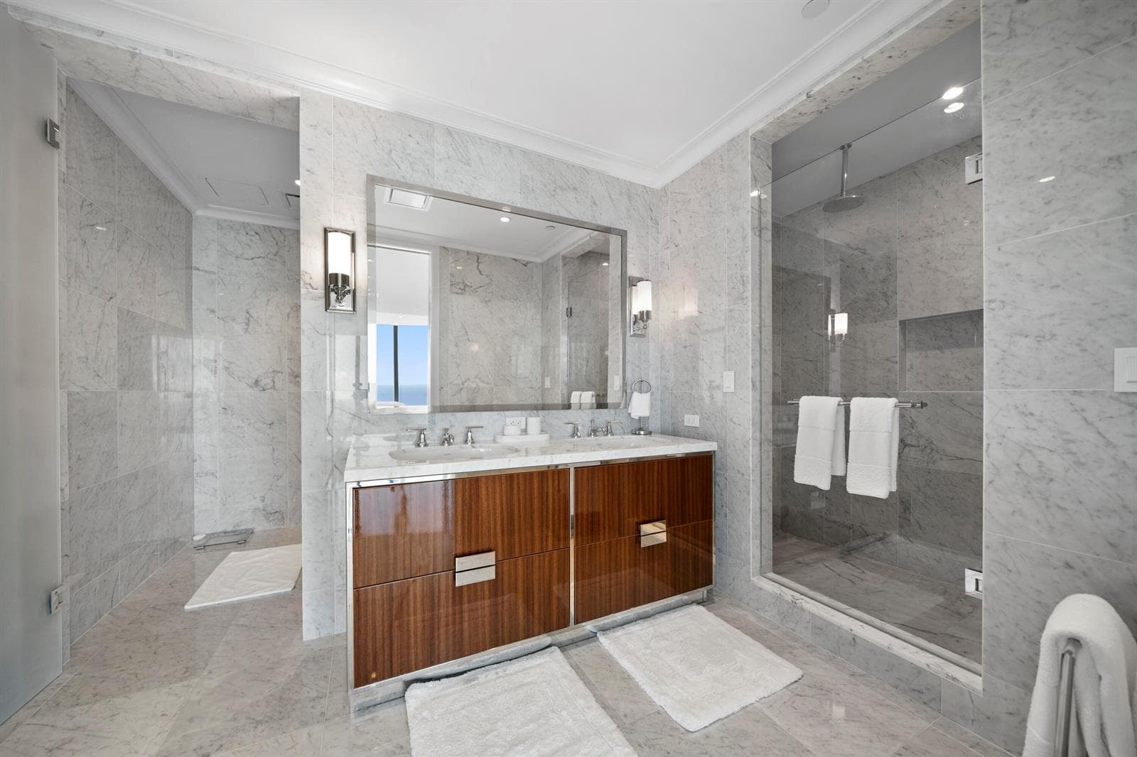 15701 Collins Avenue 3901 photo 22