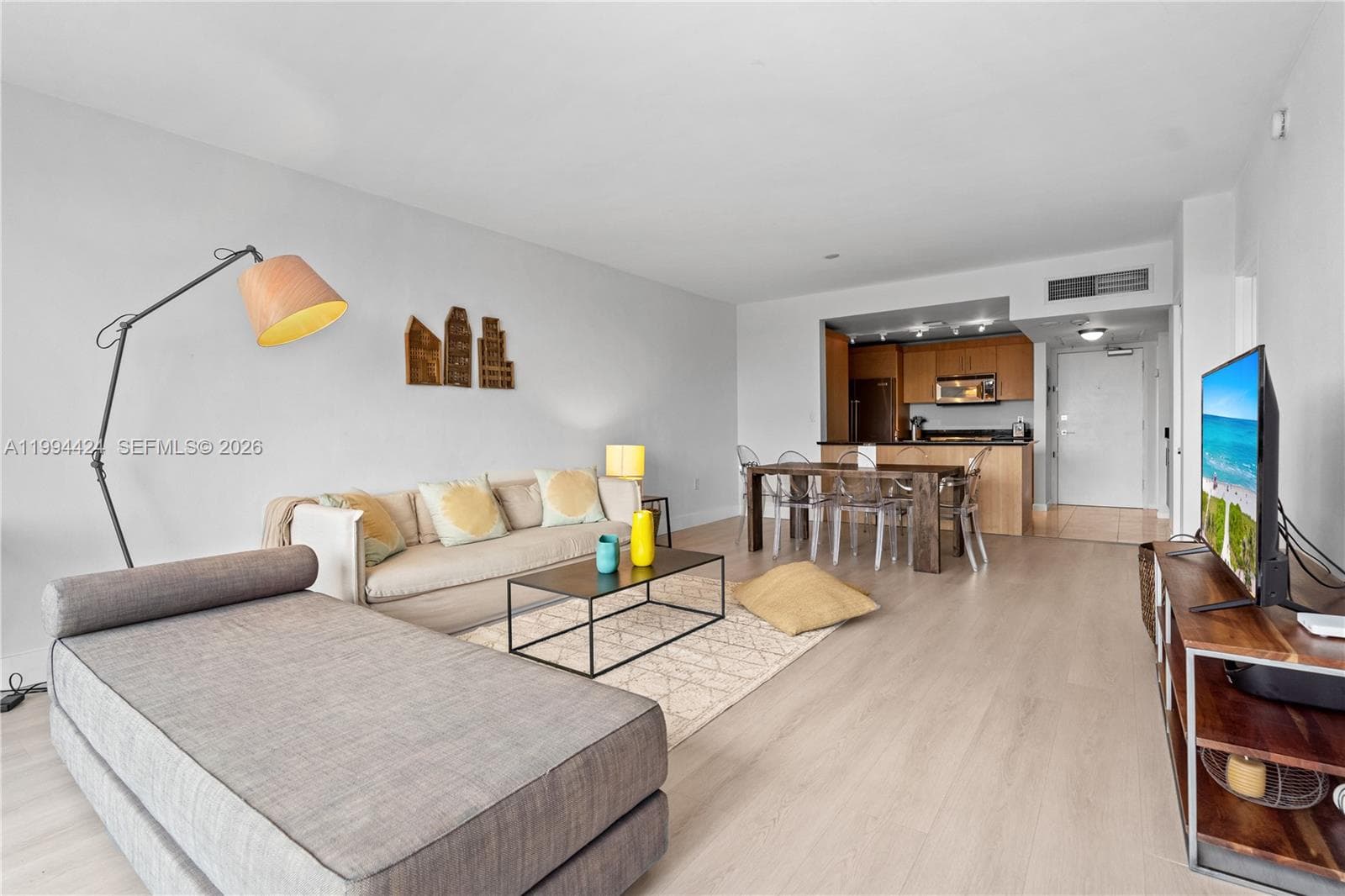 10275 Collins Ave 429 photo 11