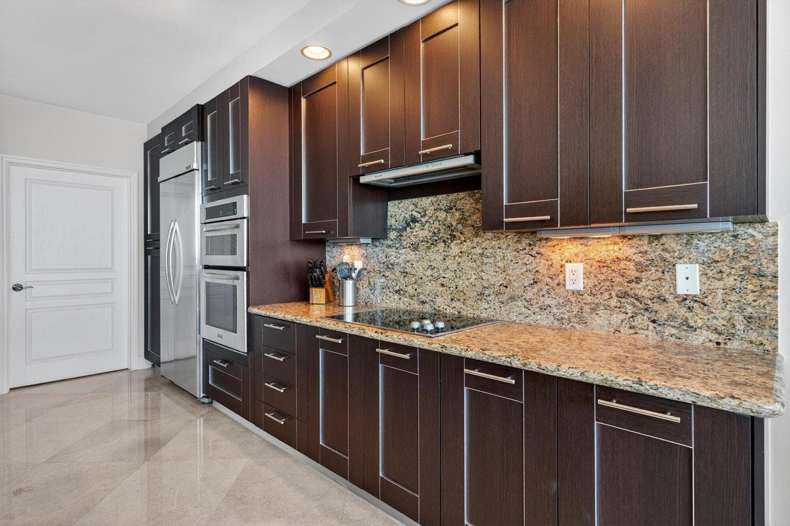801 Briny Avenue 1501 photo 18