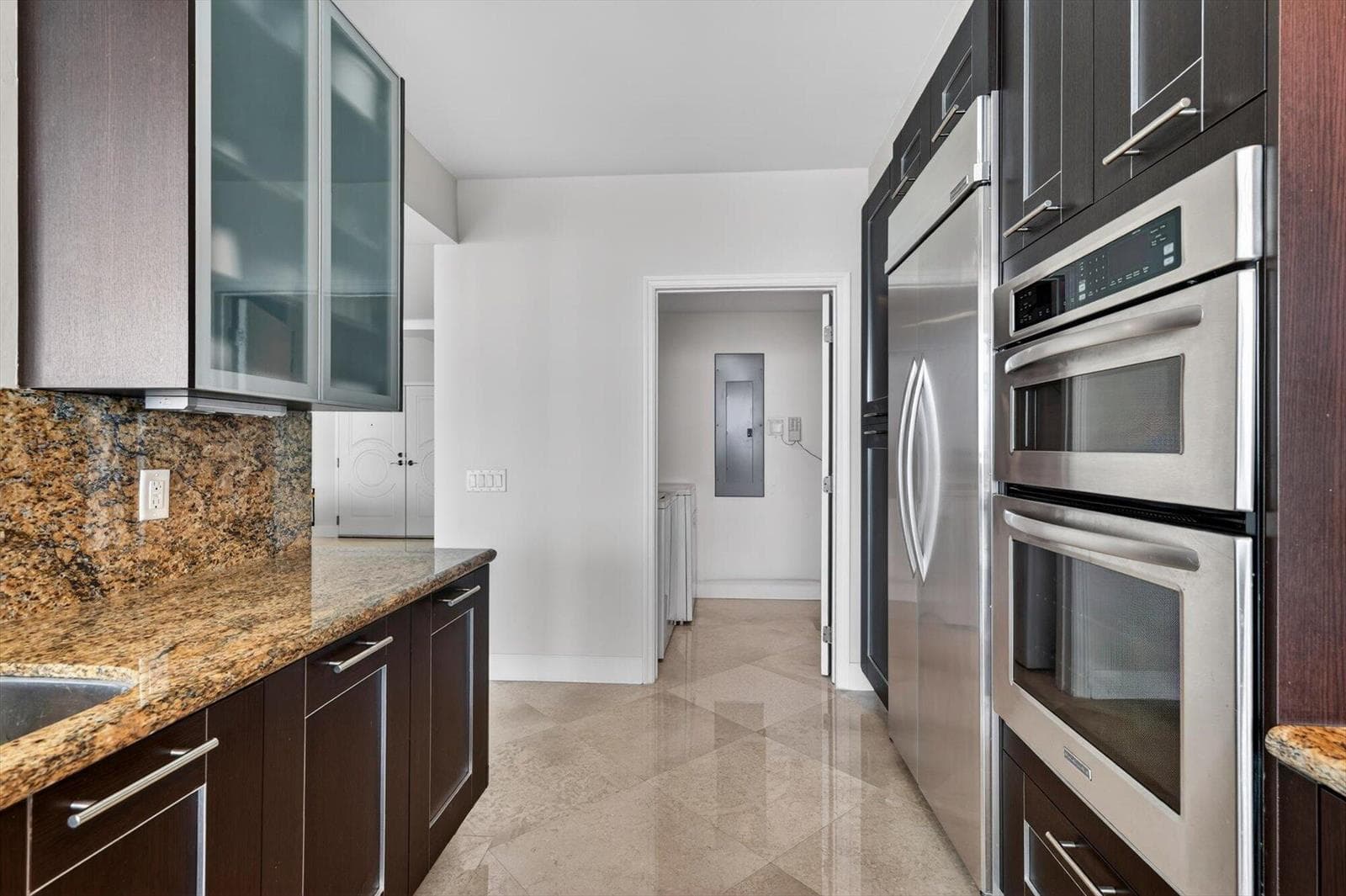 801 Briny Avenue 1501 photo 19