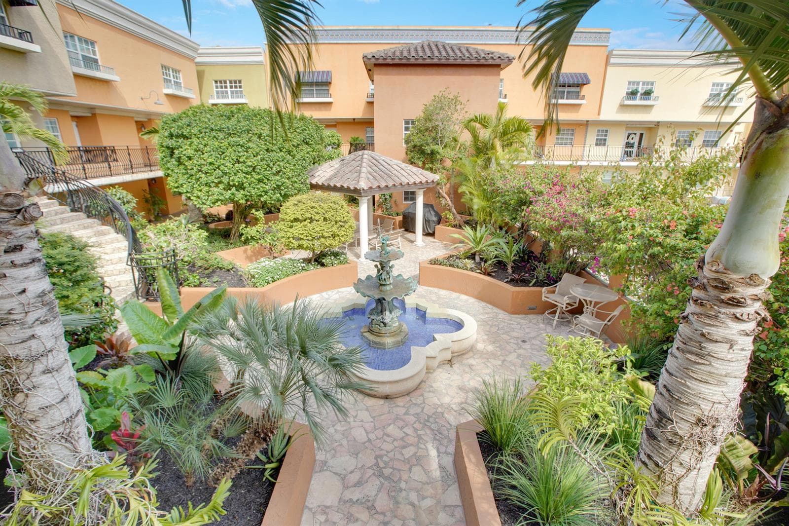 1111 E Las Olas Boulevard 410 photo 1