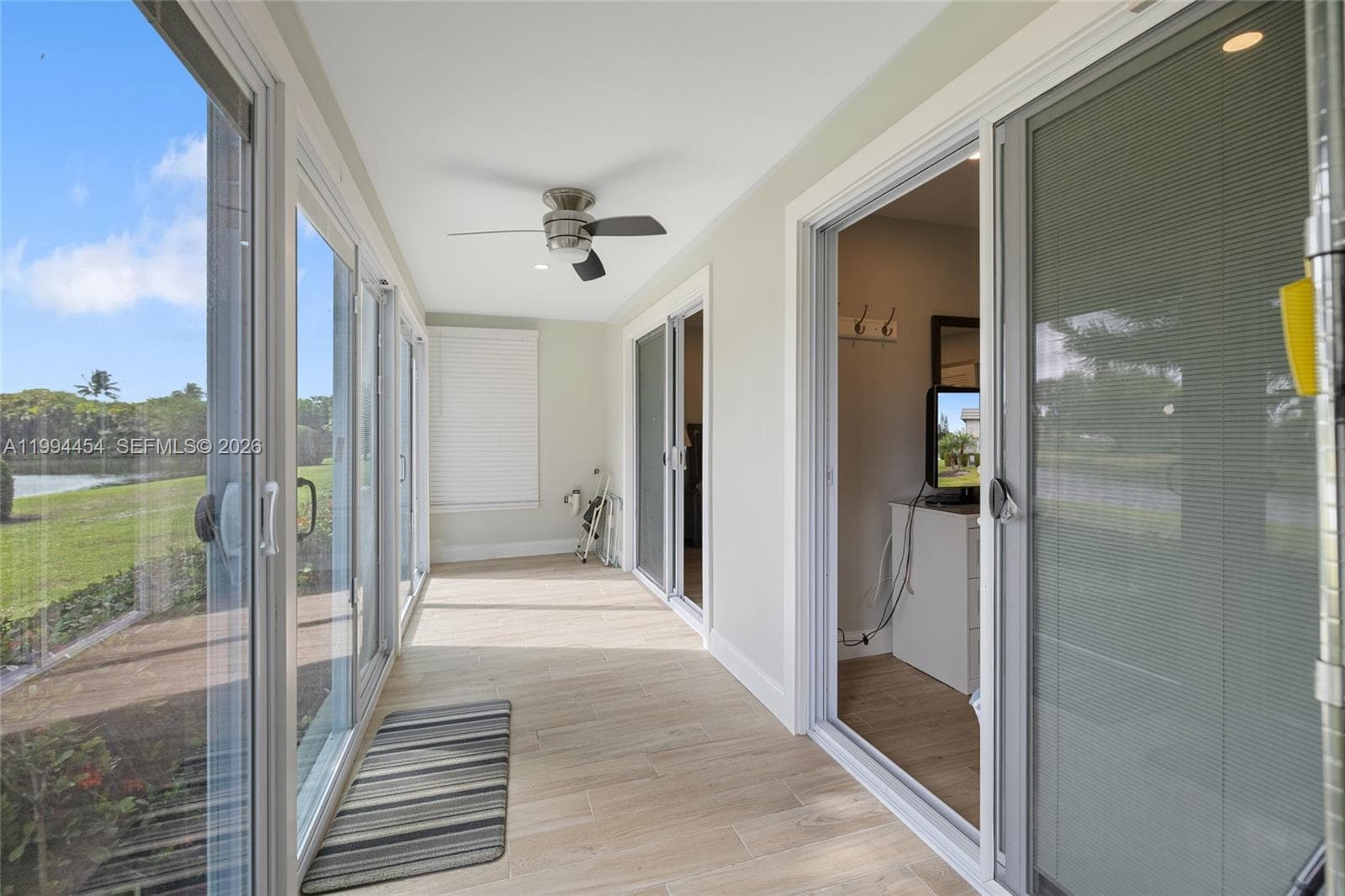 72 Monaco B 72 photo 22