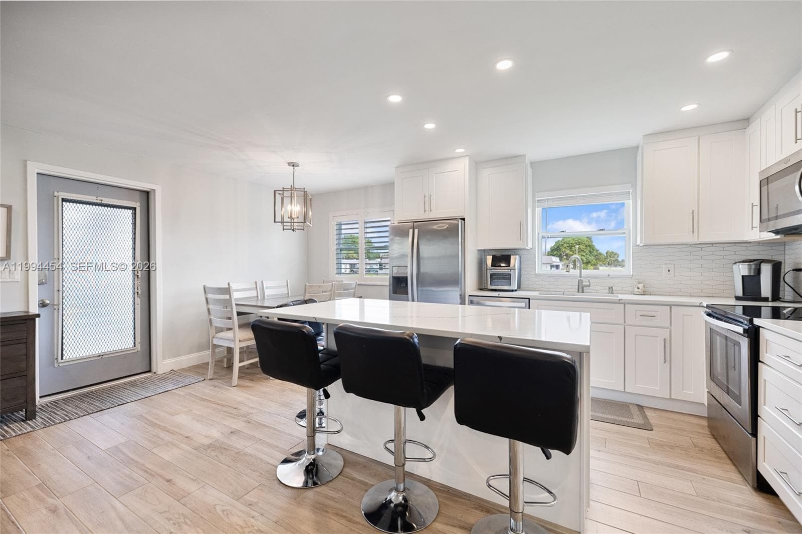 72 Monaco B 72 photo 11