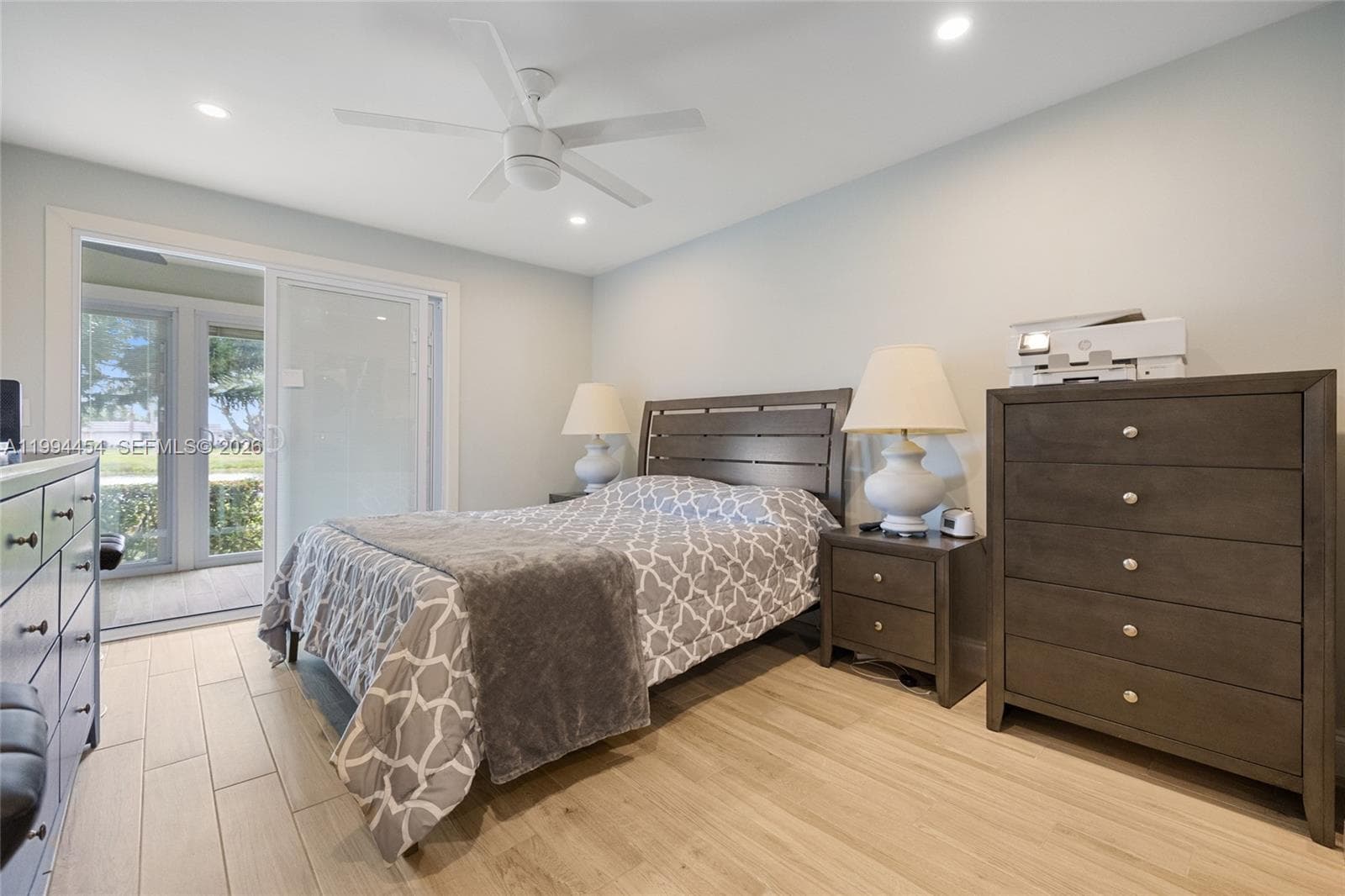 72 Monaco B 72 photo 19