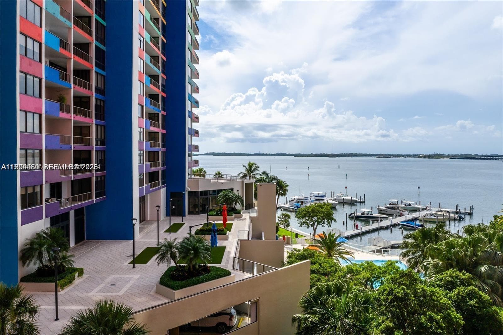 1581 Brickell Ave 506 photo 4