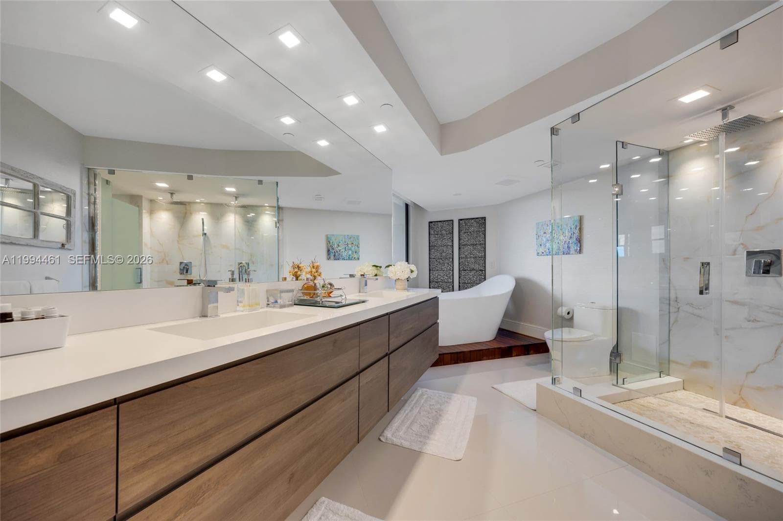 1581 Brickell Ave 506 photo 8