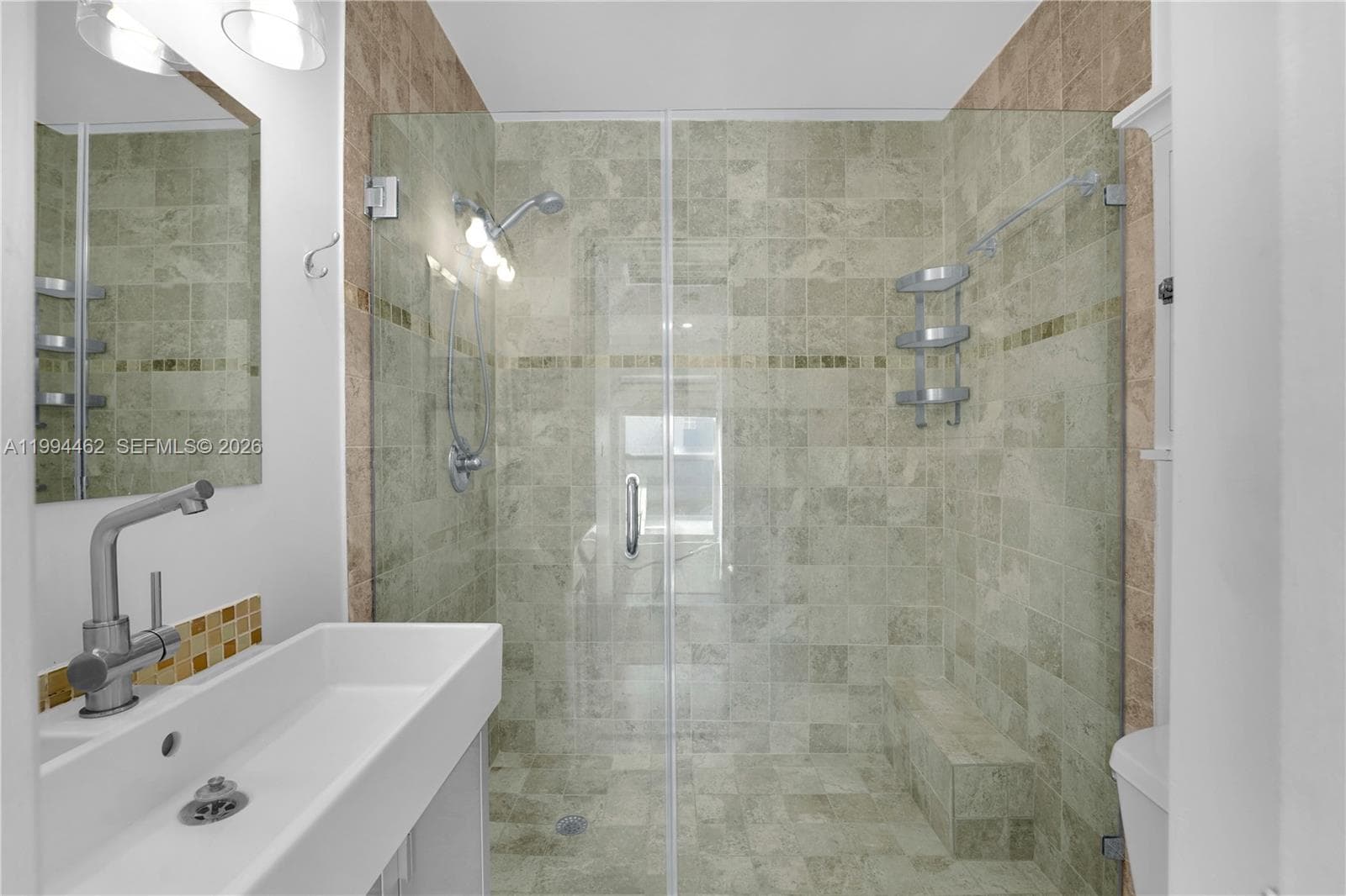 335 Virginia St photo 20