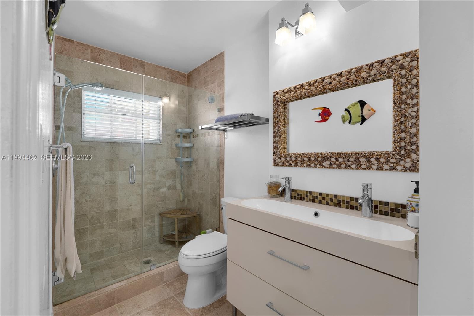 335 Virginia St photo 10