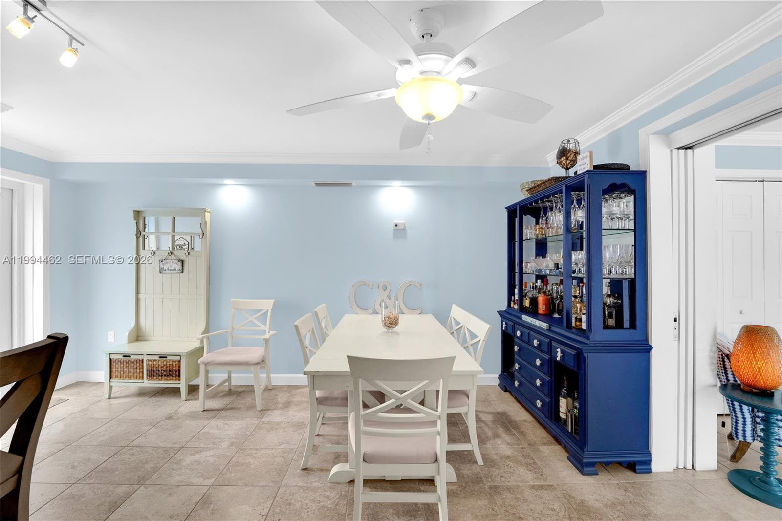 335 Virginia St photo 25