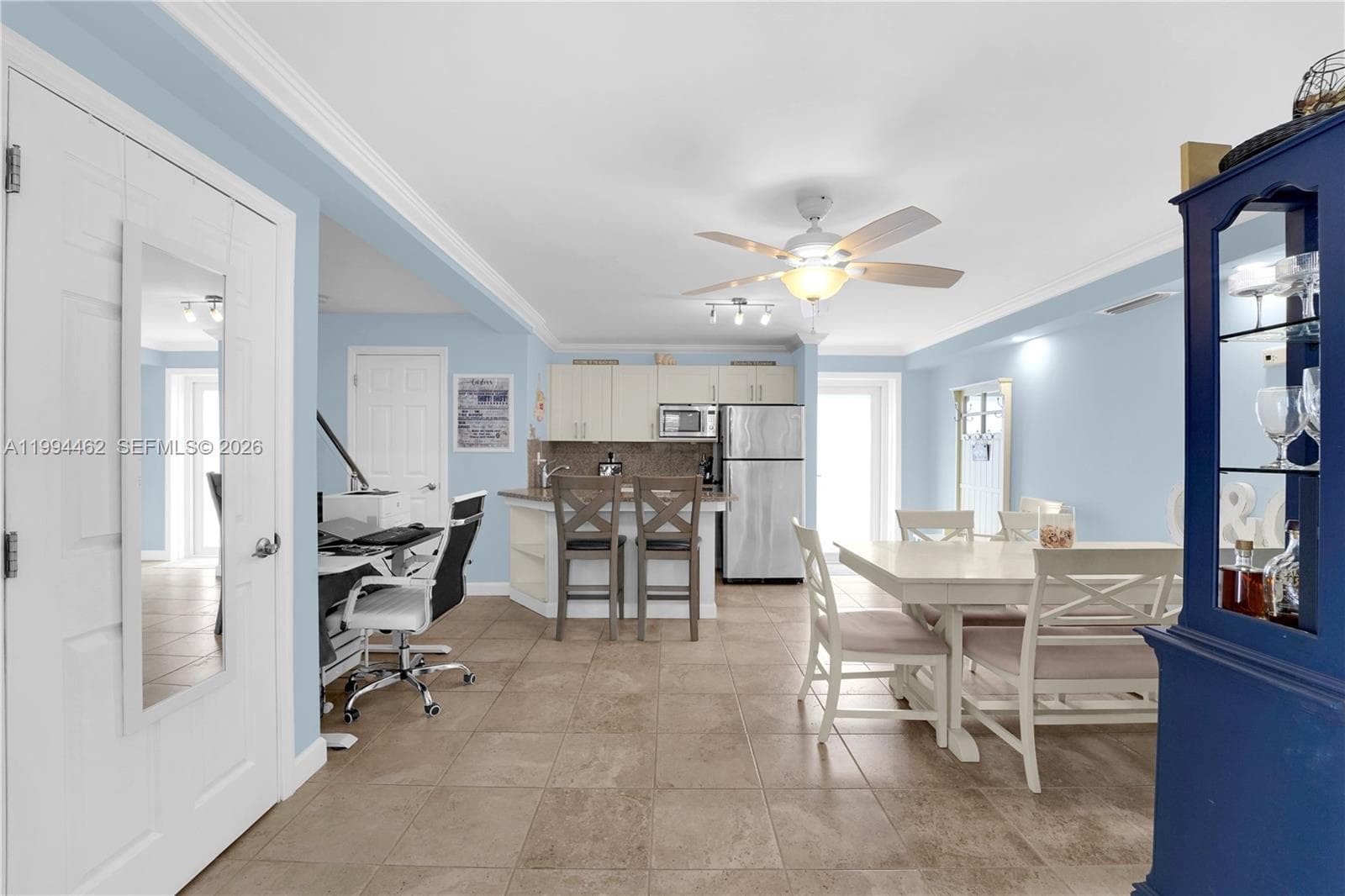 335 Virginia St photo 21