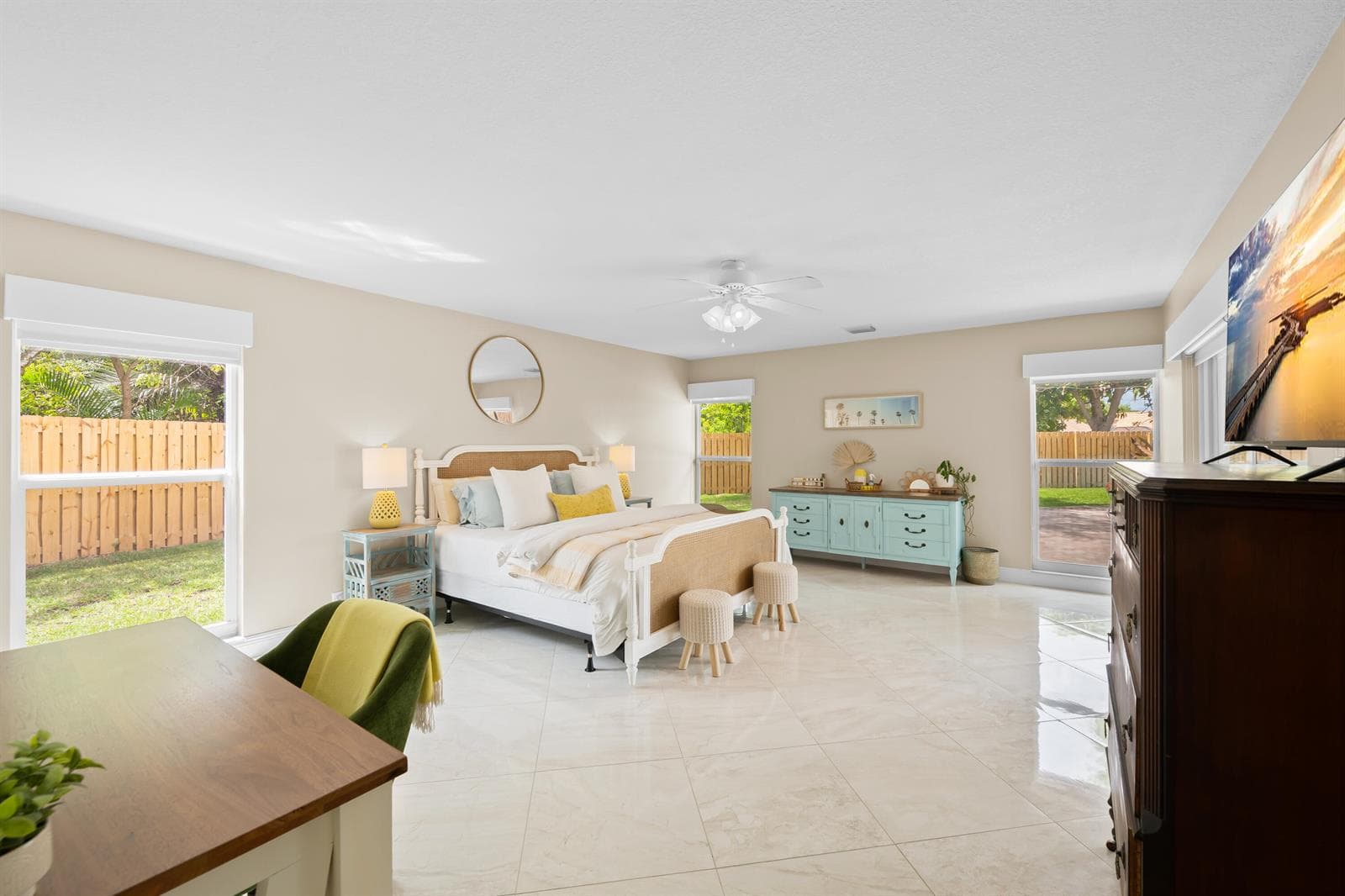 21521 E Hollandaire Dr Drive E photo 13