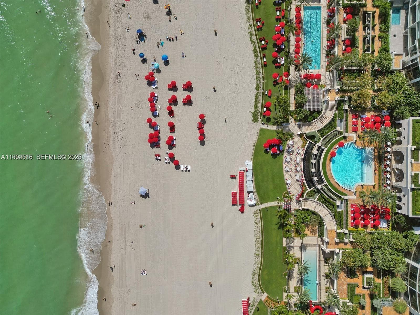 17901 COLLINS 2301 photo 11