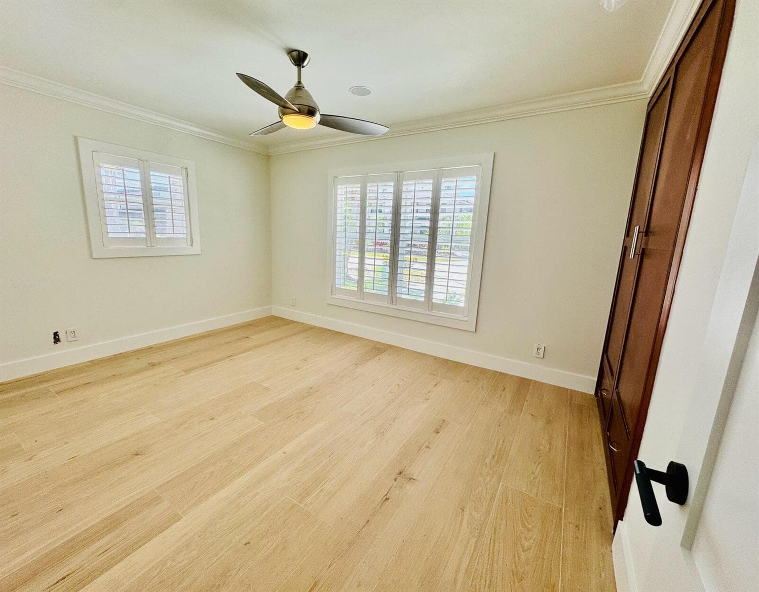 885 Nafa Drive photo 17