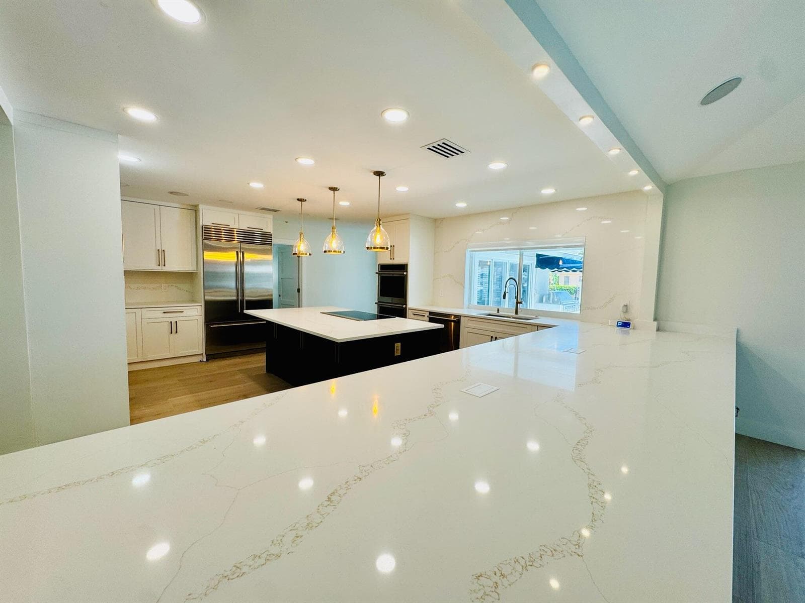 885 Nafa Drive photo 10