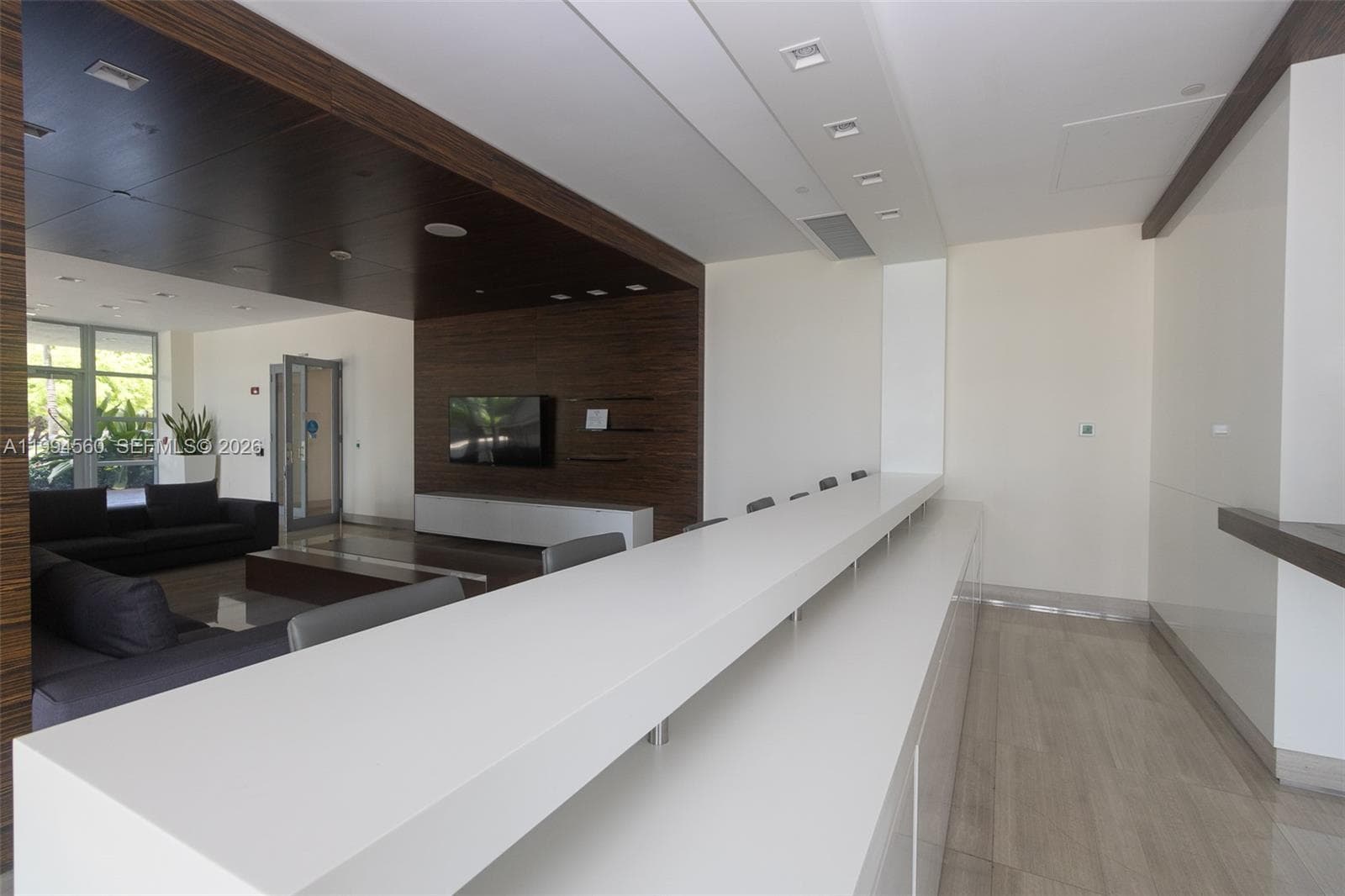 1330 West Ave 3305 photo 23