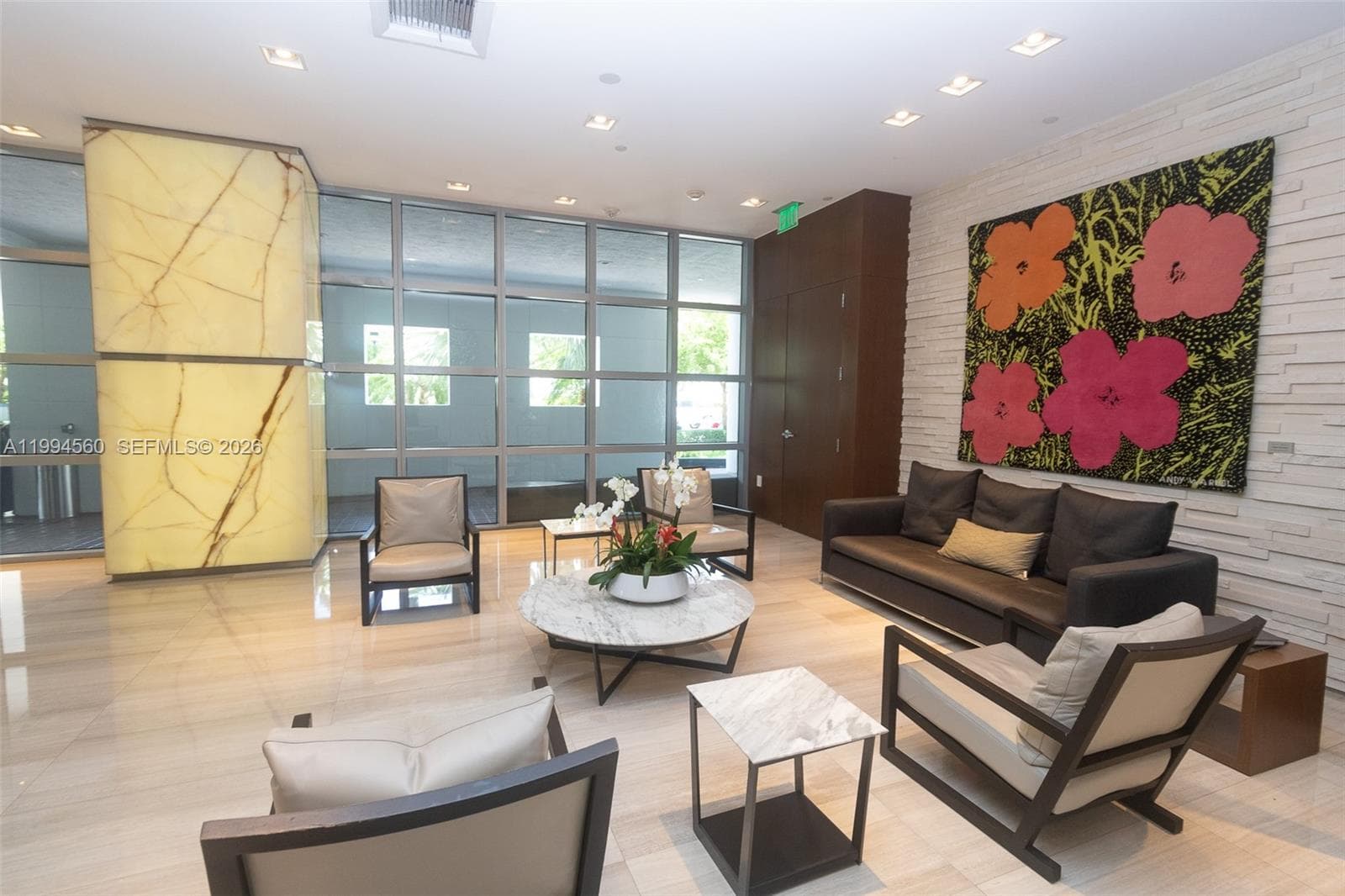 1330 West Ave 3305 photo 20