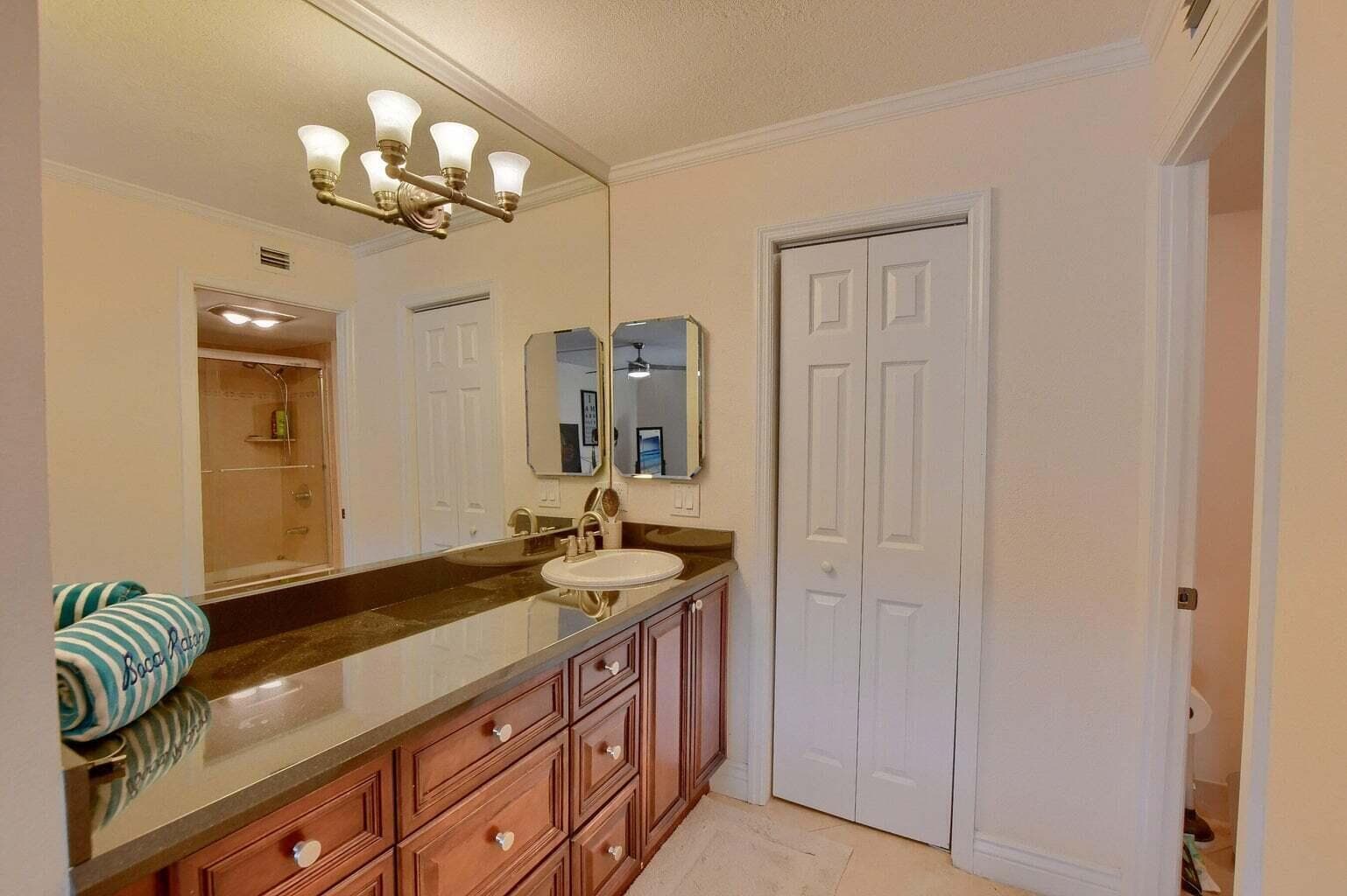 3 Royal Palm Way 102 photo 24
