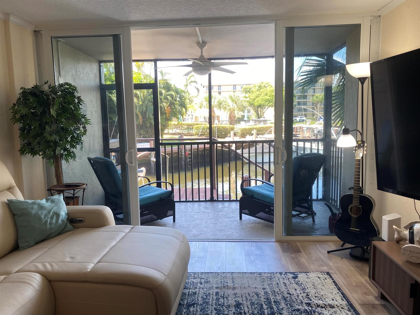 3 Royal Palm Way 102 photo 11