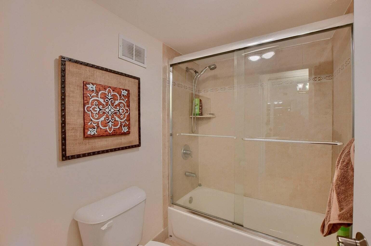 3 Royal Palm Way 102 photo 25