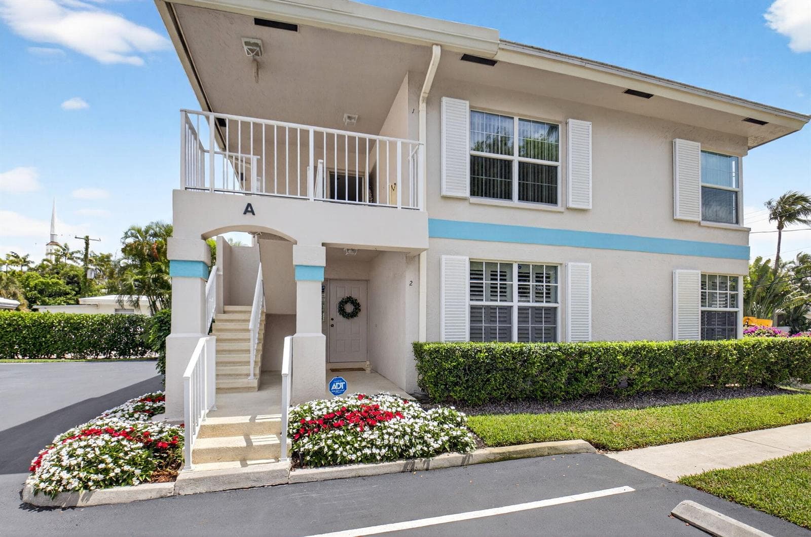 75 Venetian Drive A-2 photo 2