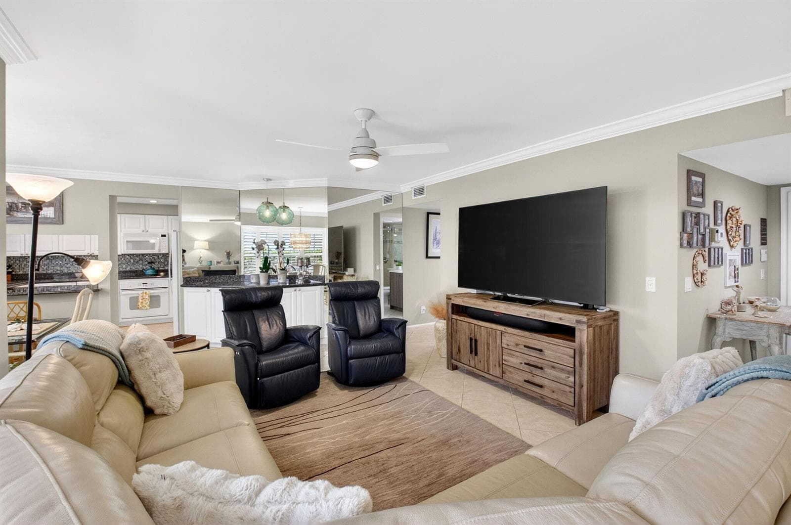 75 Venetian Drive A-2 photo 12
